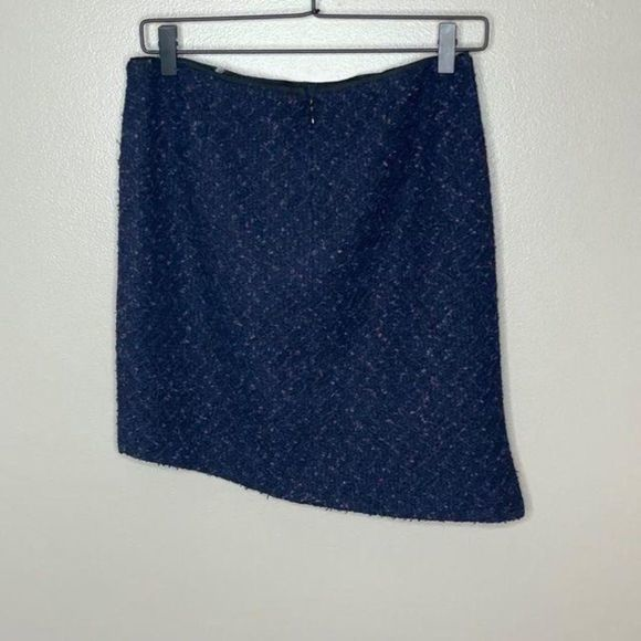 Elie Tahari Dresses & Skirts - Elie Tahari Boucle‎ Skirt